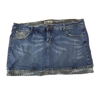 Vintage Y2K Mini Skirt Camo Hem Low Rise Utility Skirt 2000s Streetwear